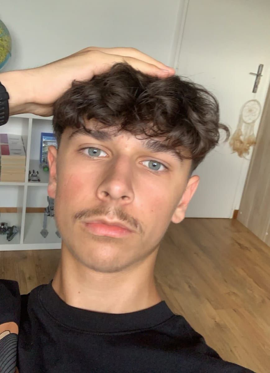 Profil de Charles-alexandre